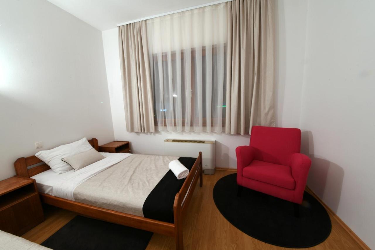 Apartments & Rooms Križevci 외부 사진